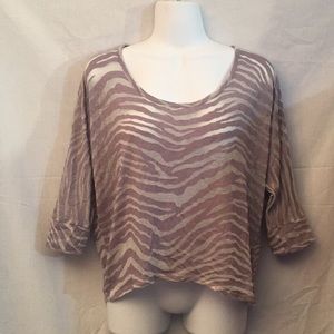 Charlotte Russe Animal Print 3/4 Sleeve Shirt